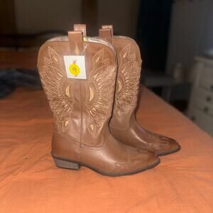 [OFFERS & BUNDLES ACCEPTED!]  Cowboy Boots - Brand New!